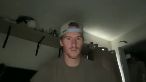 Gregm0419 online show from October 25, 4:29 pm