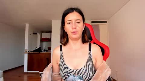 Snapshot of zoe_jeane_beker chatting on March 9, 8:52 pm ZOE online show from March 9, 8:52 pm