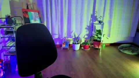 ZOE online show from April 16, 3:39 am