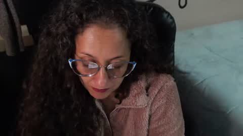 Zoe Koller online show from August 1, 11:50 pm