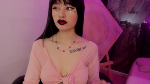 zoe_rosse00 online show from March 12, 12:31 pm