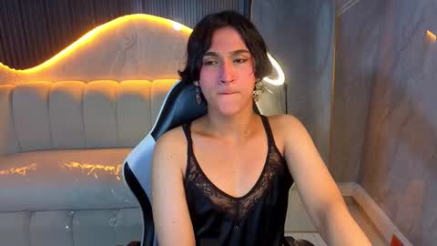 Zoe online show from December 21, 9:21 pm