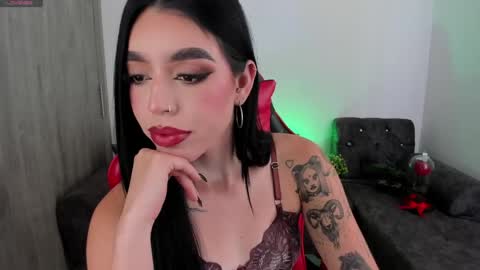  zoee jackson online show from April 23, 7:04 pm