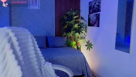 ZOE online show from June 5, 5:14 am