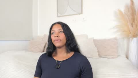 zoegarner10 online show from April 16, 9:39 pm