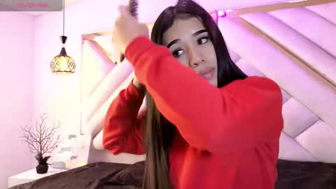 Zoe online show from April 21, 1:07 pm