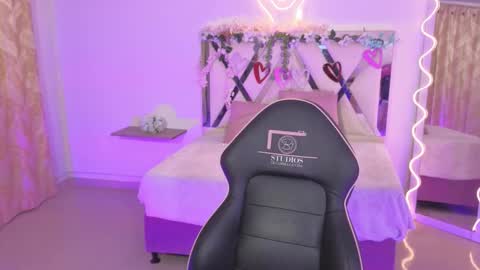 ZURY   online show from October 17, 11:36 am