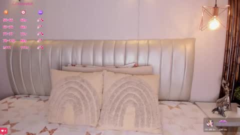 Zara online show from February 13, 7:39 pm