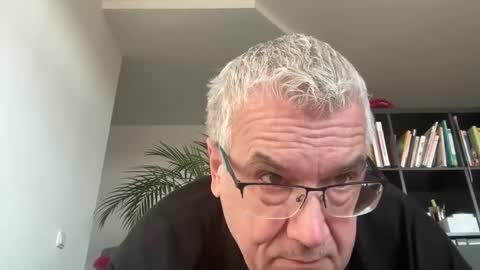 zwickauer1969 online show from March 6, 7:03 am