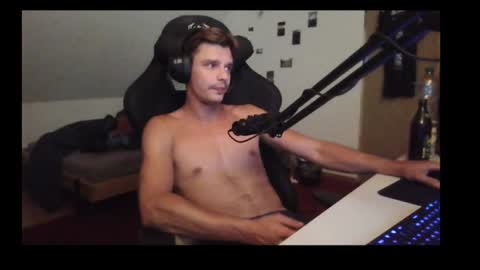 zxfbrbtvsv online show from July 22, 9:28 pm