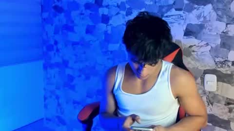 zyzz_1812 online show from July 20, 3:09 am